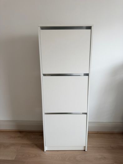 Shoe Rack & Chest of Drawers