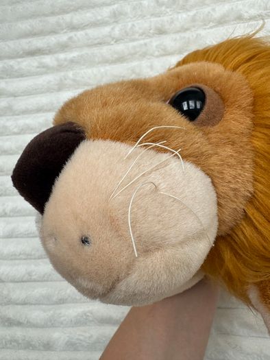 Big Headz Lion Dreamy Eyes Used Please see pictures
