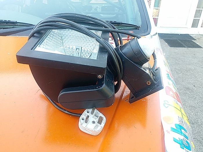 400 sensor light