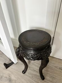 Chinese plant stand