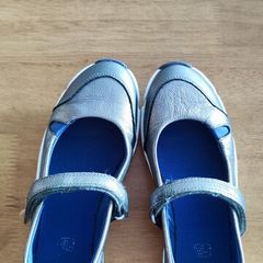 Clarks leather loafers UK 13.5 junior
