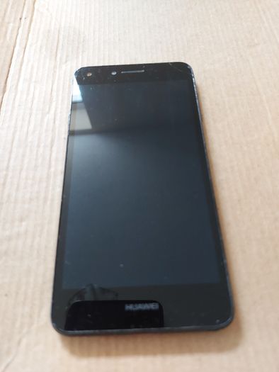HUAWEI Mobile Phone, Model Cun-L01, 8GB, in very good condition