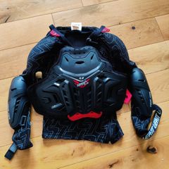 leatt body protector 4.5
