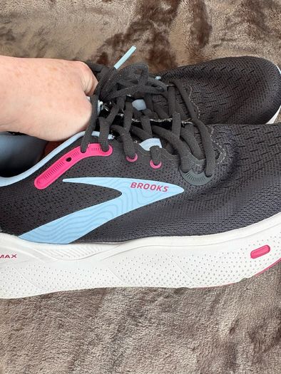 Brooks Ghost Max Neutral Cushioning