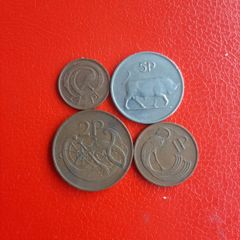 4 X 1982 Irish  Decimal Coins