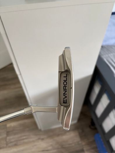 EVN Roll ER2v Putter