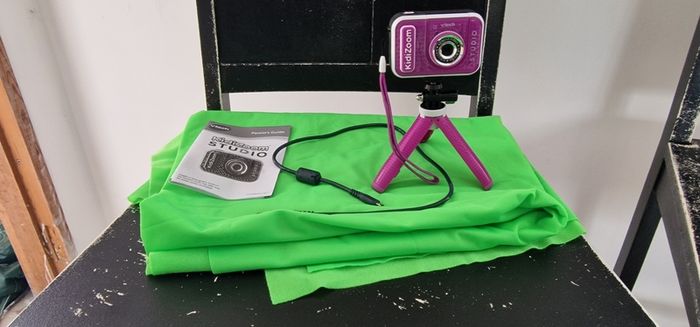 VTech KidiZoom Video Studio HD children's camera