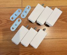 Ikea Besta White Legs Stubbarp & Set of 3 Mounting Plates