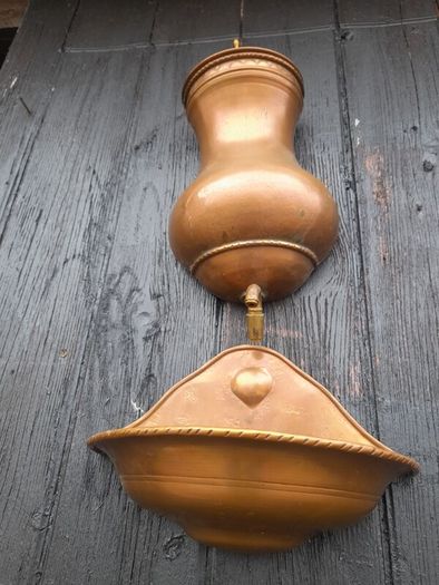 Vintage Copper Decorative Wall Fountain