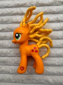 My Little Pony Explore Equestria Cutie Twisty-Do AppleJack Hair Play MLP approx. 14 cm. Used Please see photos
