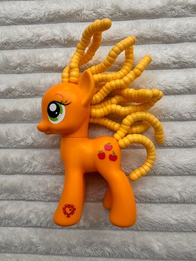 My Little Pony Explore Equestria Cutie Twisty-Do AppleJack Hair Play MLP approx. 14 cm. Used Please see photos
