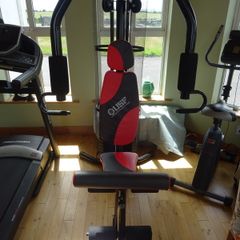 USF Multi-Gym in mint condition never really used