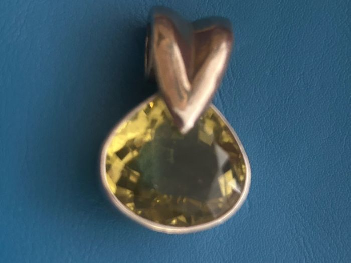 Lemon Quartz & Sterling Silver Pendant