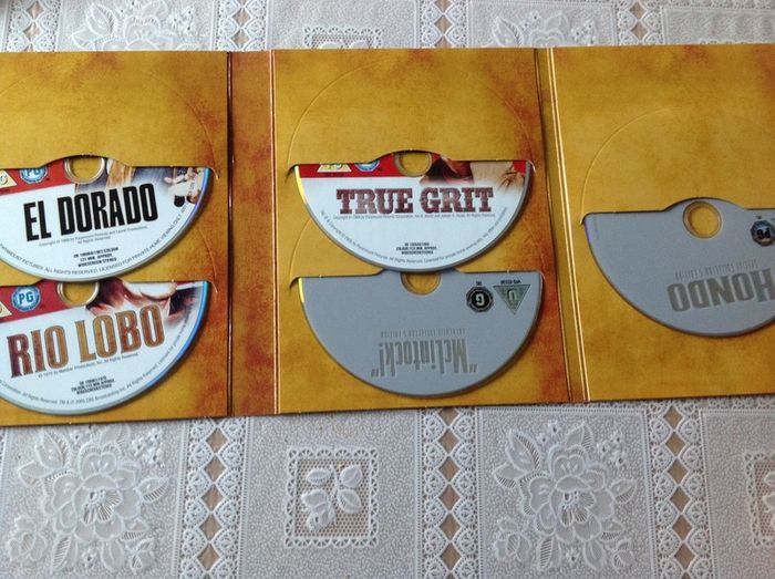 The John Wayne Western Collection.  DVD Boxset.