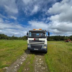 DAF 8-wheel grab lorry