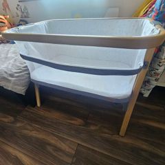 Baby crib