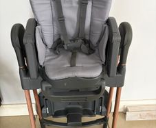 maxi cosy high chair in great condition
