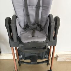 maxi cosy high chair in great condition