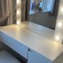Dressing table with lights Image 8