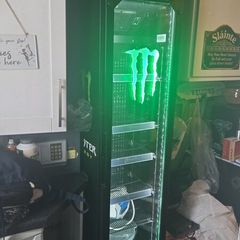 6ft3 Monster frige