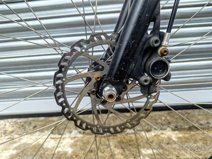 Giant Escape R1 Hybrid Bike