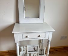 Bedroom Dressing table /Mirror & Photo Frames.