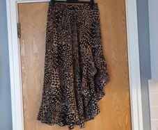 Shein  Skirt.   S.L- 14.   New.