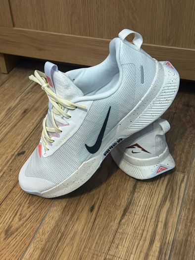 Nike Trail