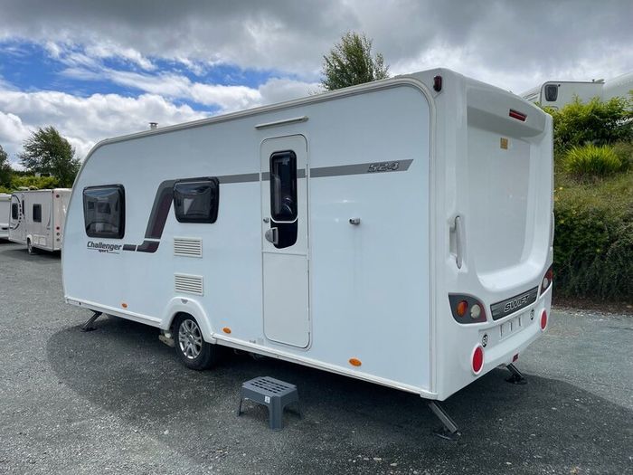 Swift Challenger 524