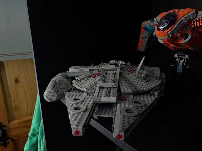 Lego Star Wars - Millenium Falcon 75257
