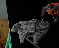 Lego Star Wars - Millenium Falcon 75257