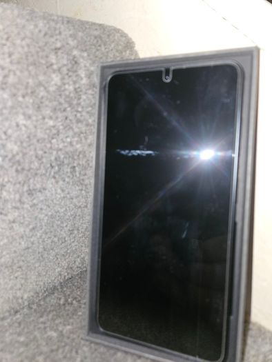 Samsung S26 256 gb mint condition unused unlocked
