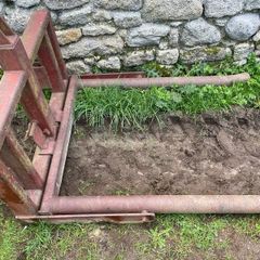 bale handler&crush gate