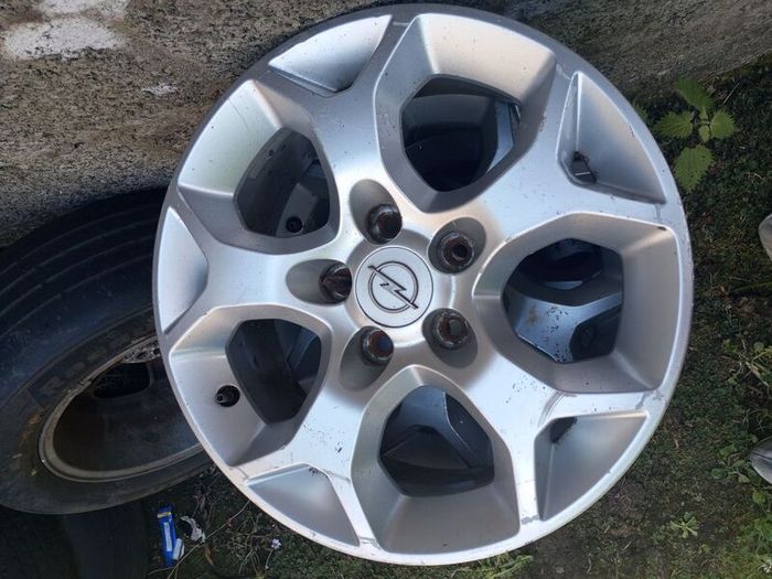 15 Opel wheel