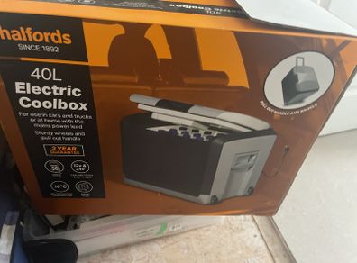 camping electric cool box 40 ltr