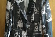 Gorgeous blazer with lining size 12 Brand New with tags