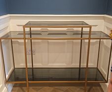 Sideboard table