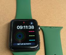 APPLE Watch Series 3 GPS LTE (Cellular) A1891- 42MM Black Aluminum Case with Green Band