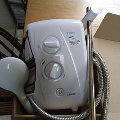 Triton T80 electric shower