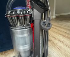 dyson animal ball upright