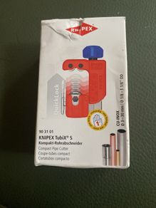 Knipex TubeX S pipe cutter