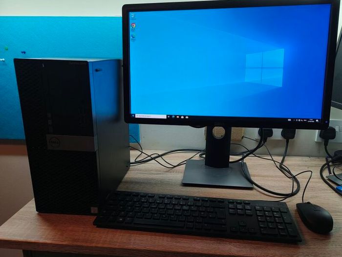 Full Dell Optiplex Setup - i5-6500 | 256GB SSD + 500GB HDD | Pro IPS Monitor