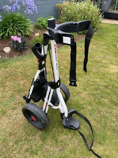 Masters golf trolley