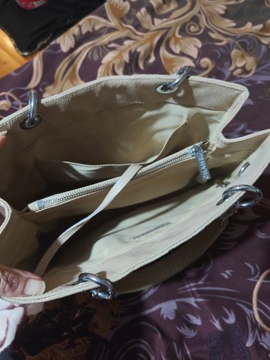 ladies hand bag