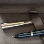 New Parker 51 Midnight Blue F Nib Fountain Pen - Made in France. Image 4