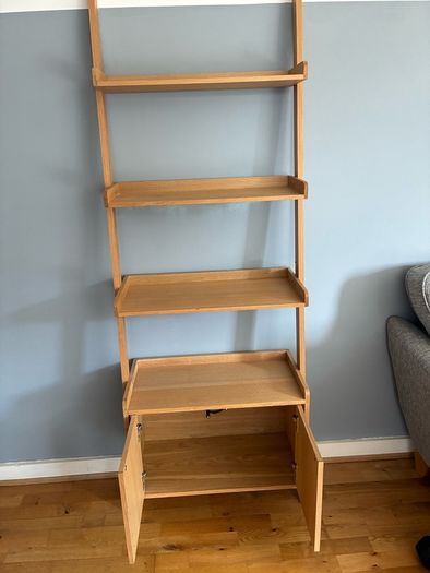 Bookshelf