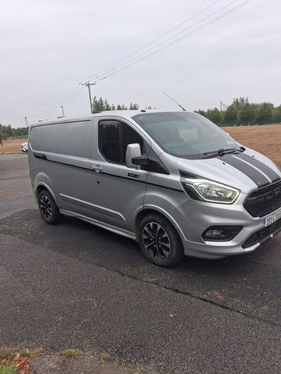 Ford transit custom sport