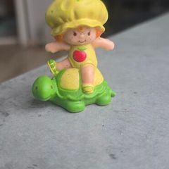HTF Vintage 1981 AGC Kenner Shortcake Apple Dumpling and Teatime Turtle Strawberry Shortcake Mini PVC Doll  Figurine 2" same era as MLP G1 My Little Pony