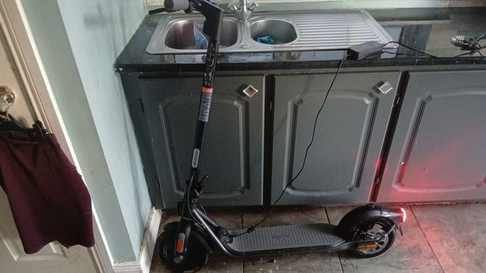 Electric scooter
