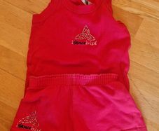 2 Tops & 1 shorts 7-8yrs